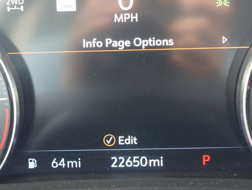 Used 2023 Buick Envision Avenir AWD/4WD image 4
