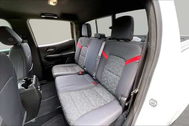 Used 2025 Chevrolet Colorado Z71 AWD/4WD image 16