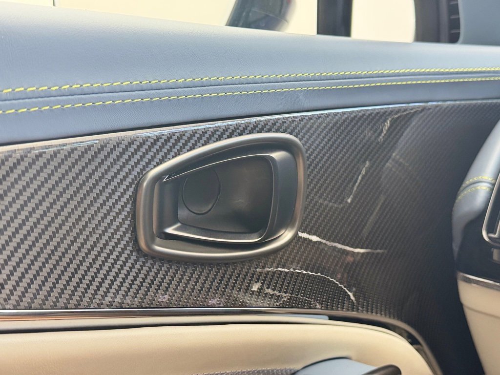 New 2025 Aston Martin DBX 707 image 9