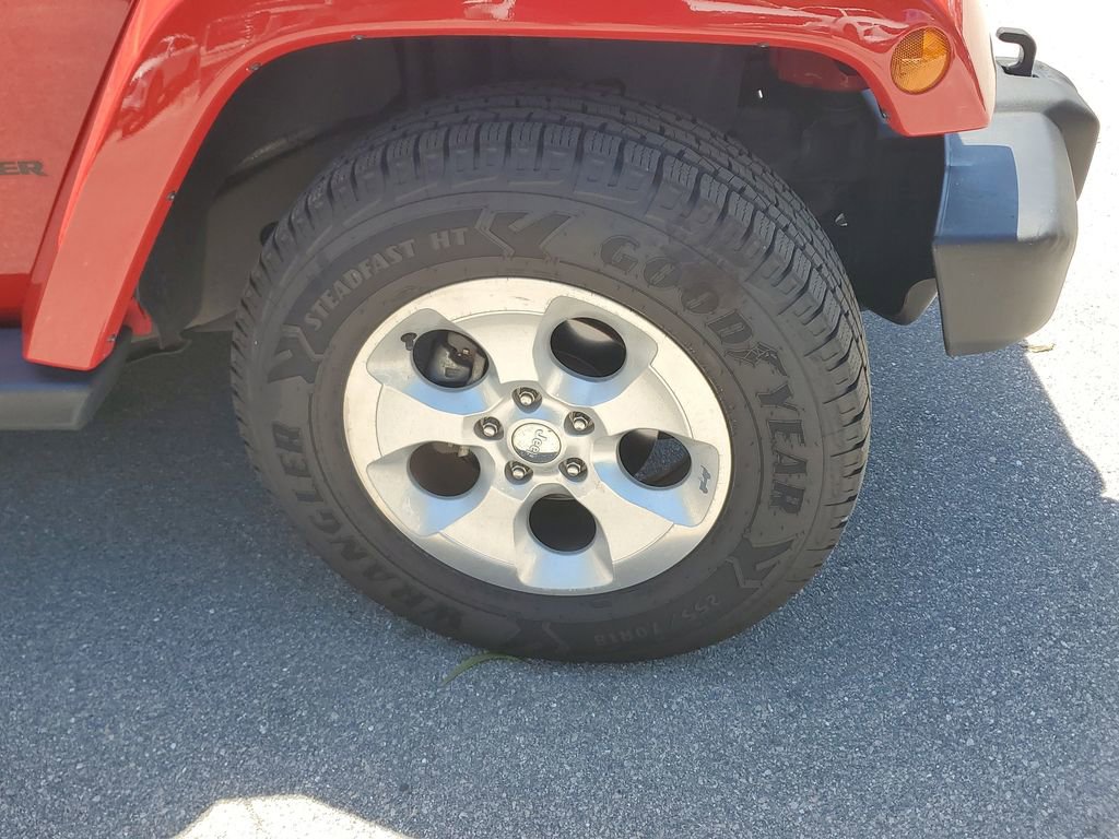 Used 2014 Jeep Wrangler Sahara w/ Connectivity Group image 4