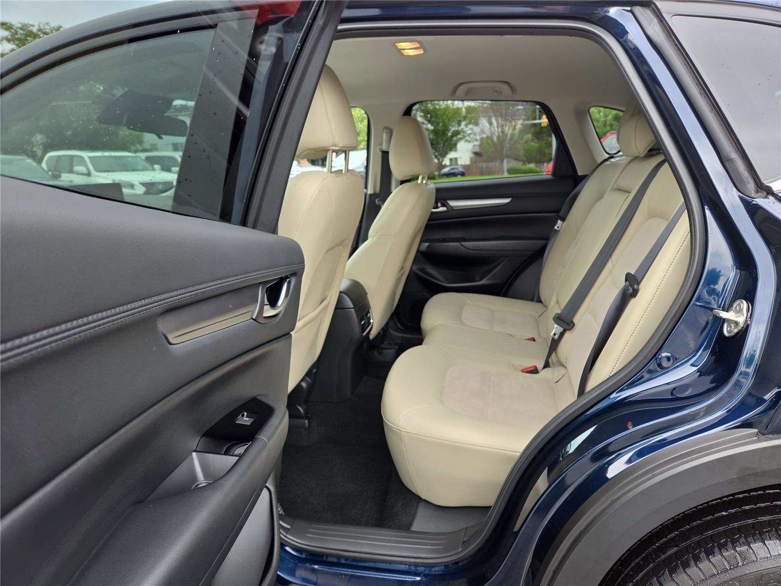 Used 2023 MAZDA CX-5 AWD 2.5 S w/ Select Package image 23