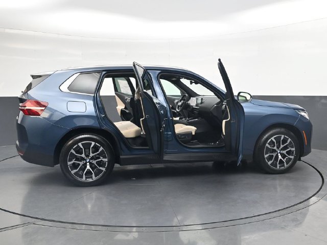 New 2026 BMW X3 xDrive30i w/ Convenience Package AWD/4WD image 38
