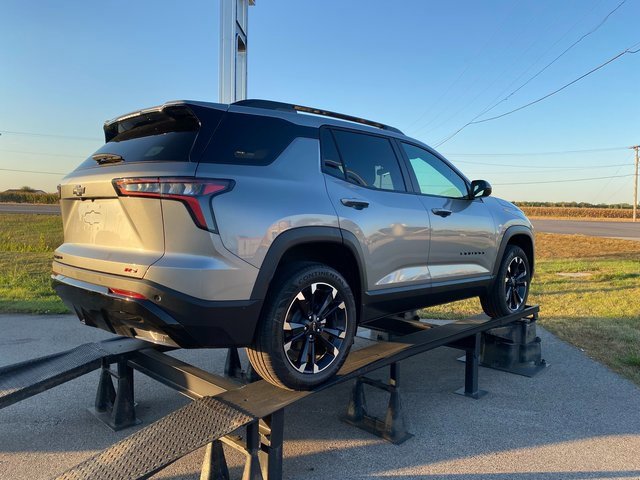 New 2026 Chevrolet Equinox RS w/ Convenience Package III image 5