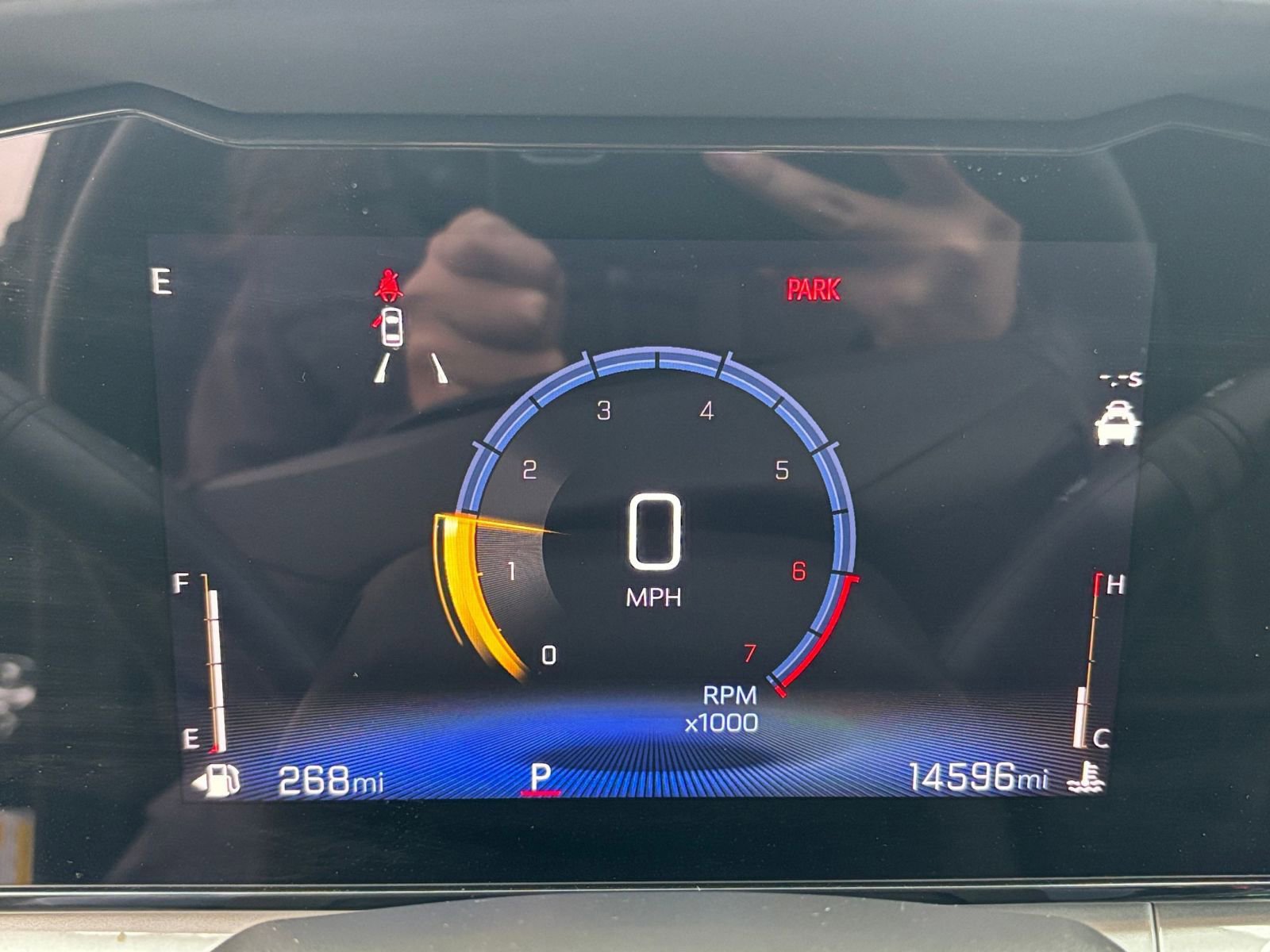 Used 2025 Chevrolet Trax LT w/ LT Convenience Package image 40