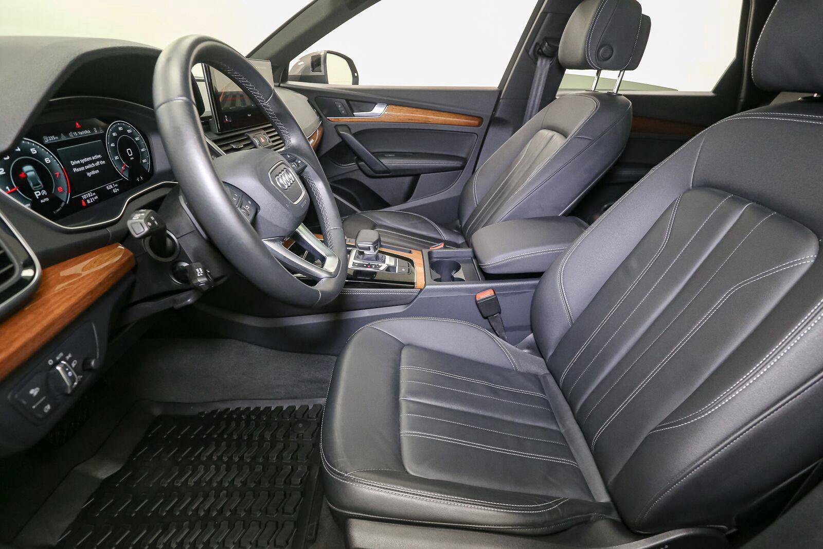 Used 2023 Audi Q5 2.0T Premium Plus w/ Premium Plus Package AWD/4WD image 48