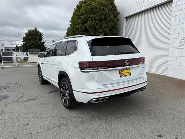 New 2025 Volkswagen Atlas SEL Premium R-Line image 4