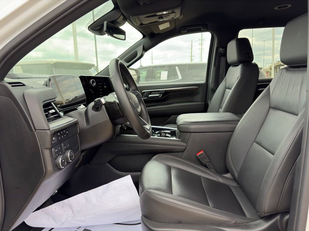Used 2025 Chevrolet Tahoe Z71 image 13