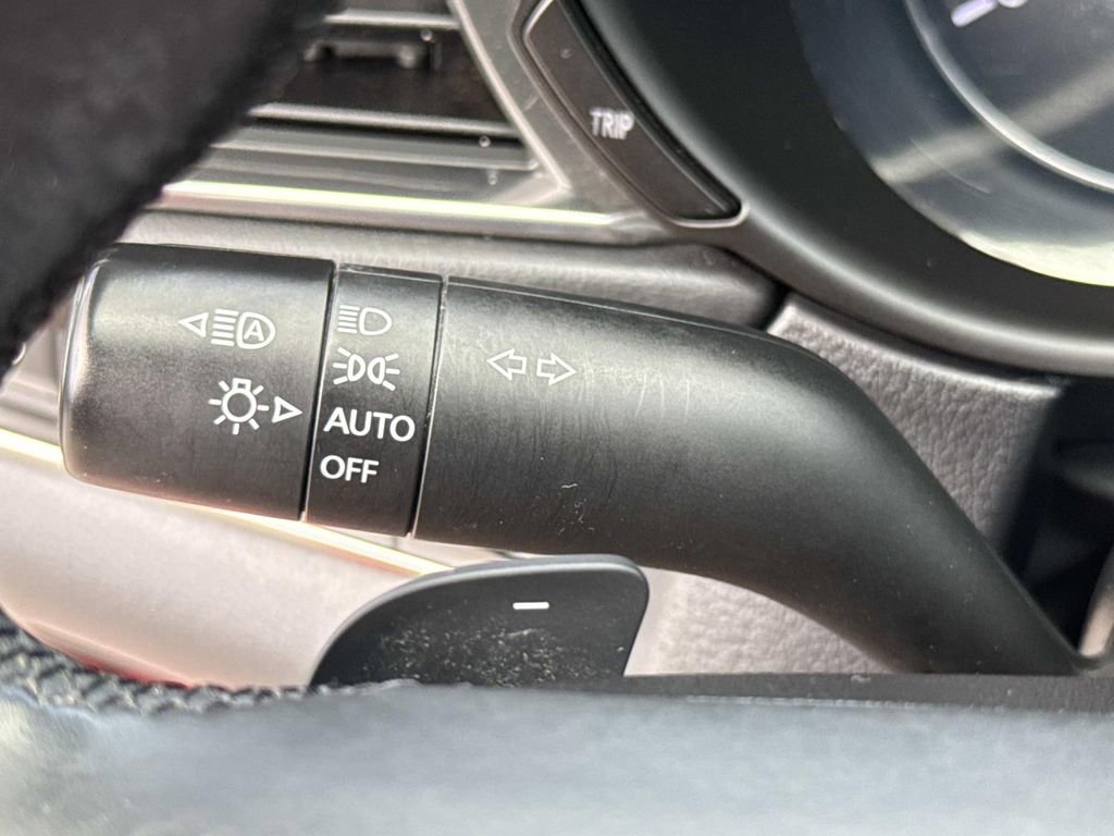 Used 2020 MAZDA CX-30 AWD w/ Premium Package image 41