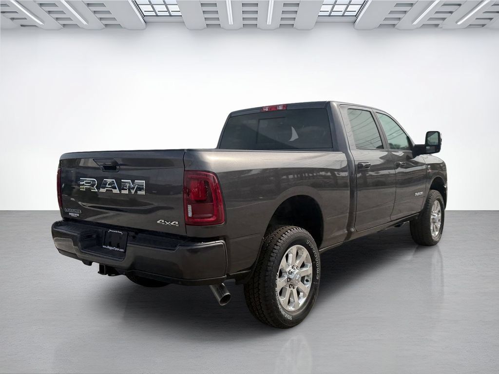 New 2026 RAM 2500 Laramie AWD/4WD image 3