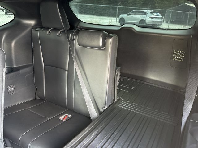 Used 2021 Toyota Highlander XSE FWD image 7