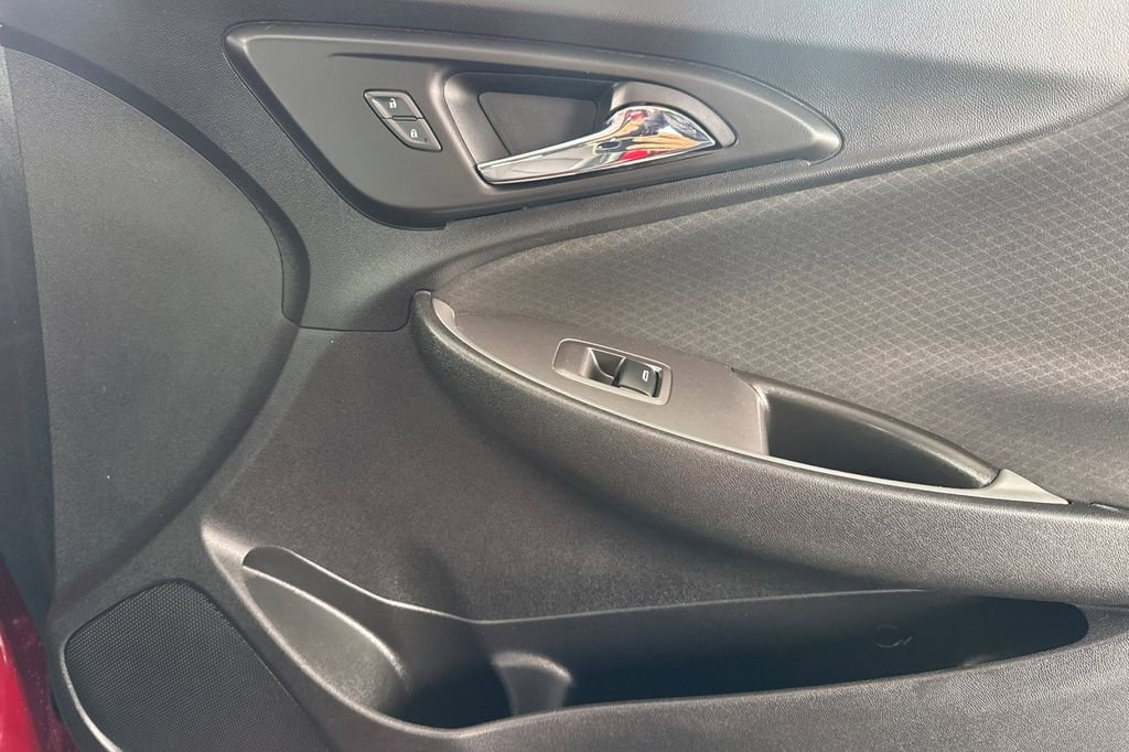 Used 2020 Chevrolet Malibu RS FWD image 25