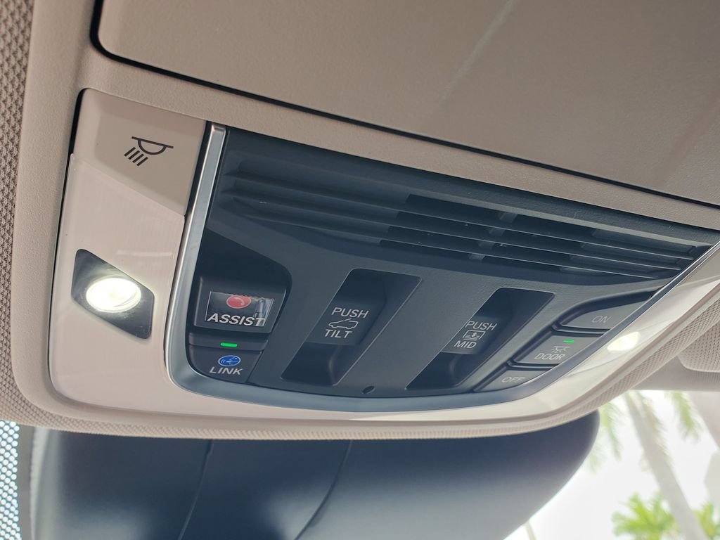 Certified 2023 Acura RDX AWD w/ Advance Package image 35