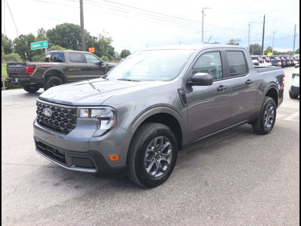 Used 2026 Ford Maverick XLT FWD image 5