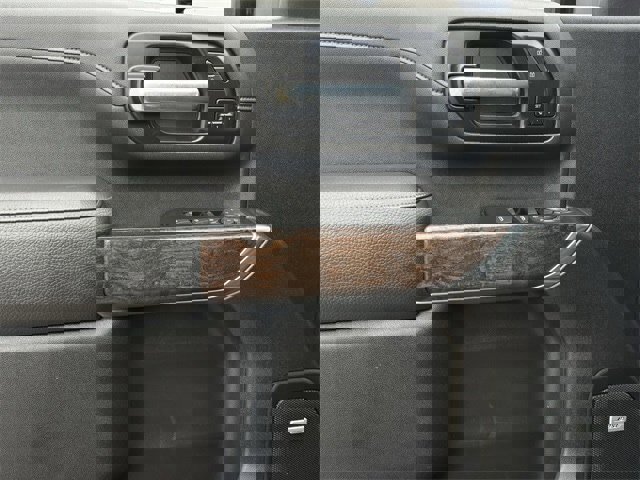 Used 2023 GMC Sierra 2500 Denali w/ Denali Black Diamond Edition image 28