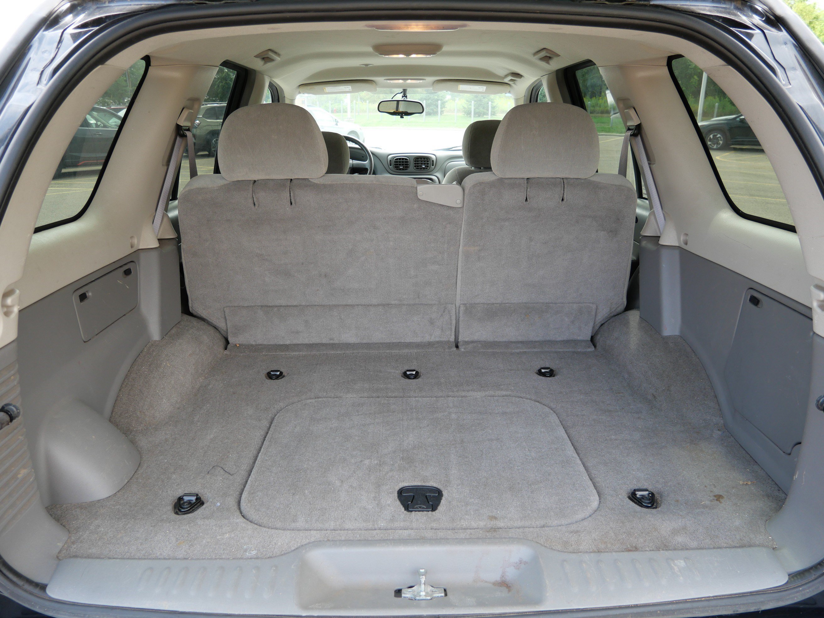 Used 2005 Chevrolet TrailBlazer LS w/ LS Preferred Equipment Group AWD/4WD image 19