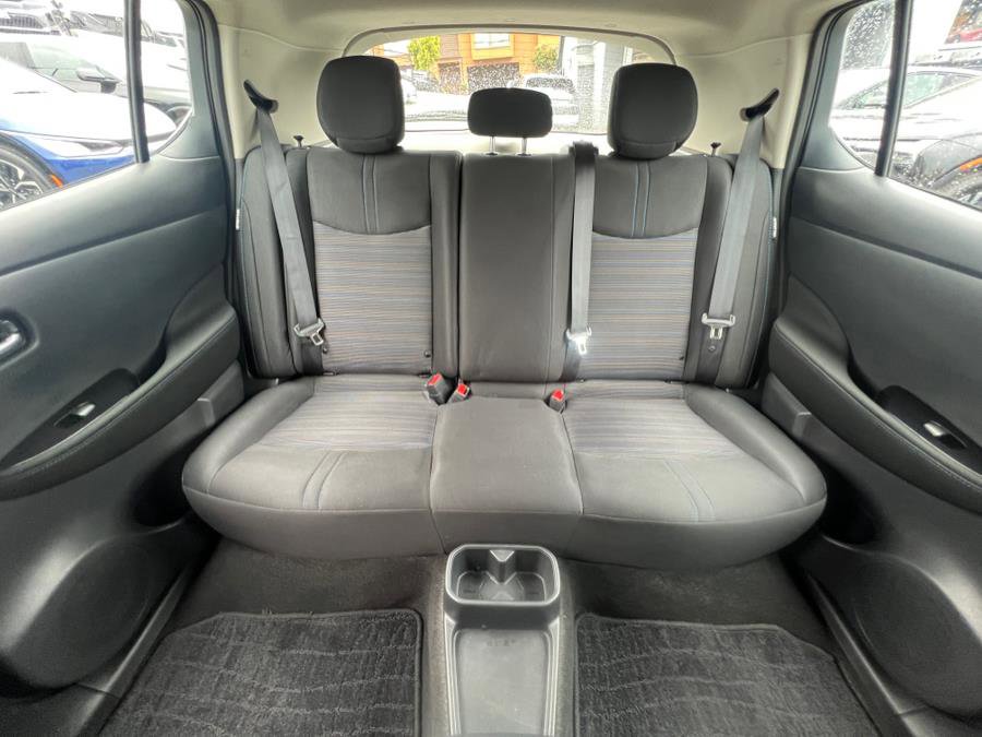 Used 2025 Nissan Leaf SV Plus image 34