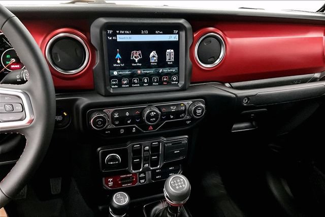 Used 2023 Jeep Gladiator Rubicon w/ Cold Weather Group AWD/4WD image 29