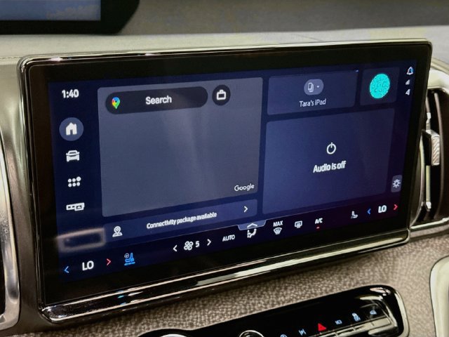 Used 2025 Ford Expedition Tremor AWD/4WD image 15