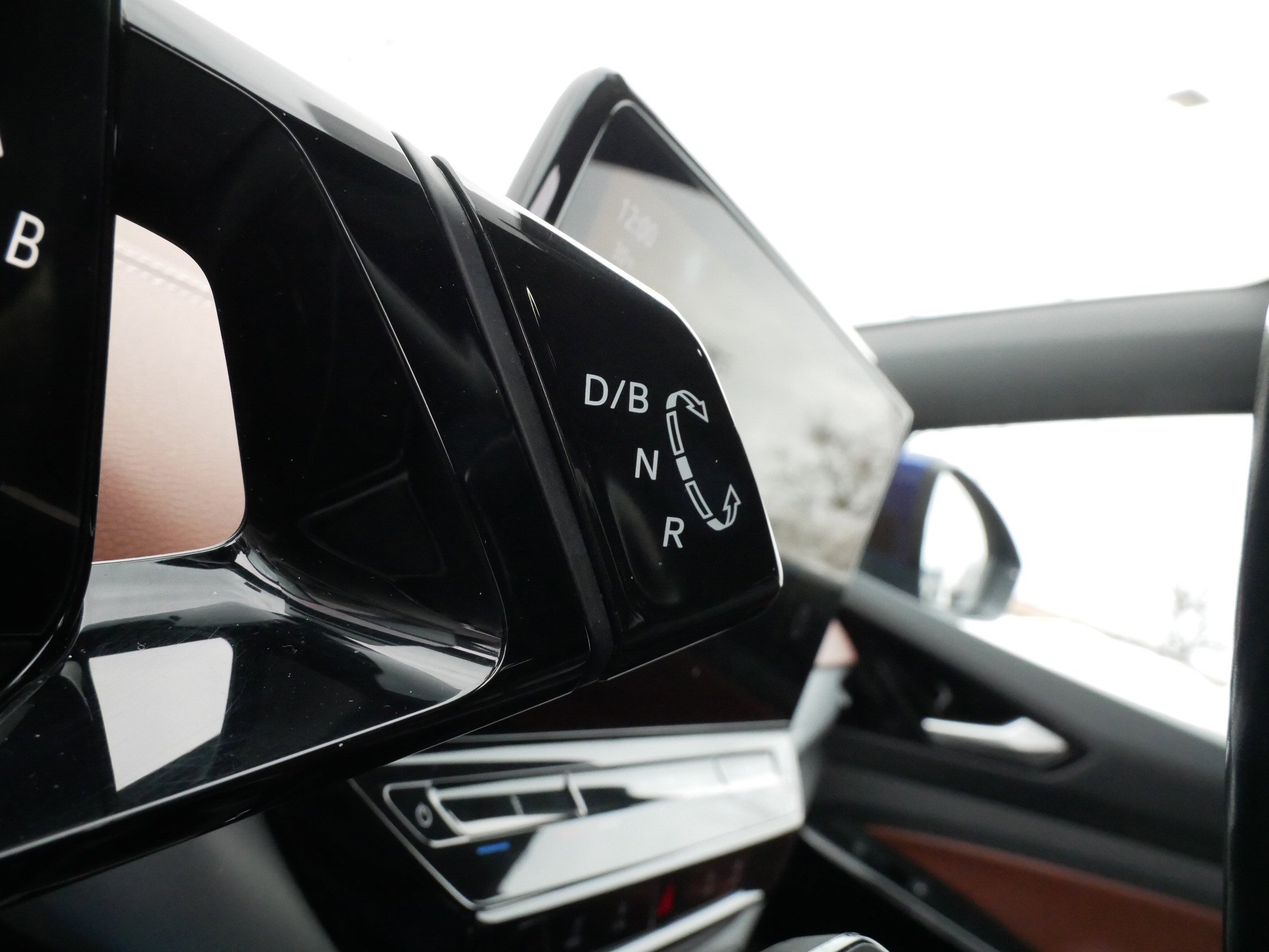 Certified 2022 Volkswagen ID.4 Pro S image 24