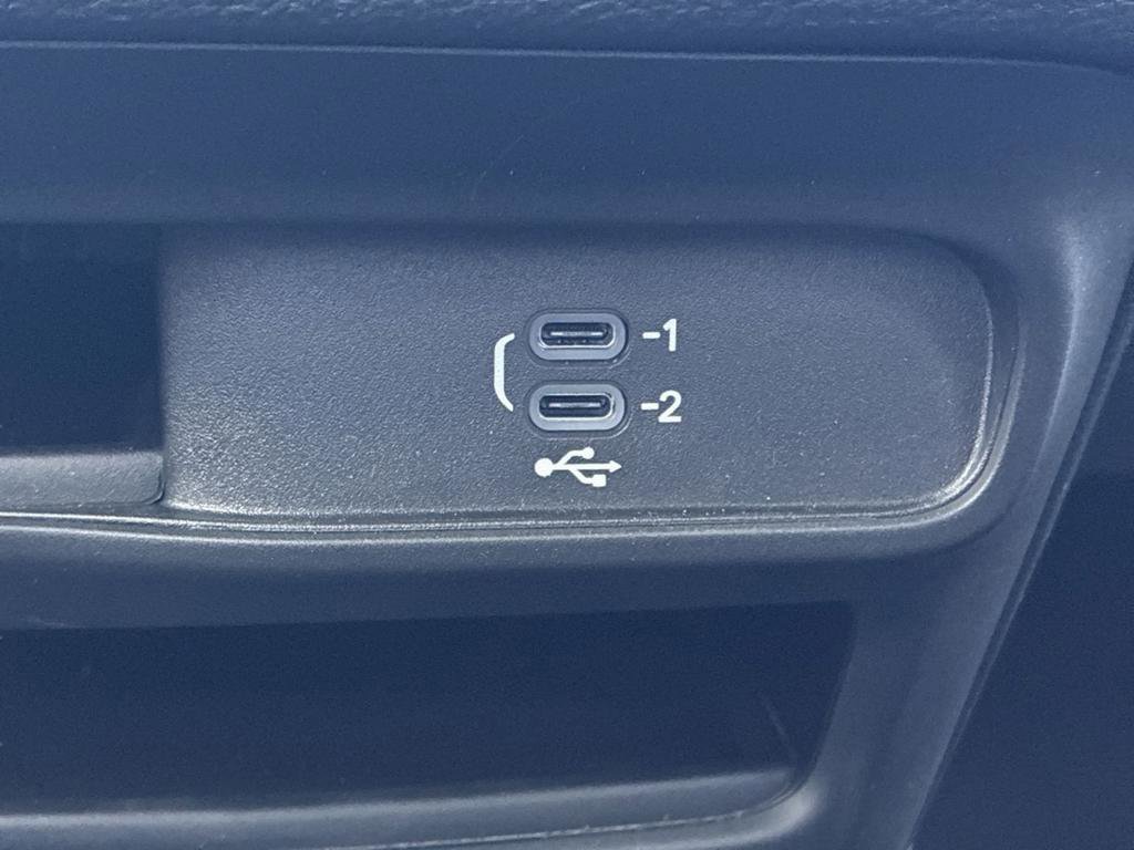 New 2026 Chrysler Pacifica Select FWD image 31