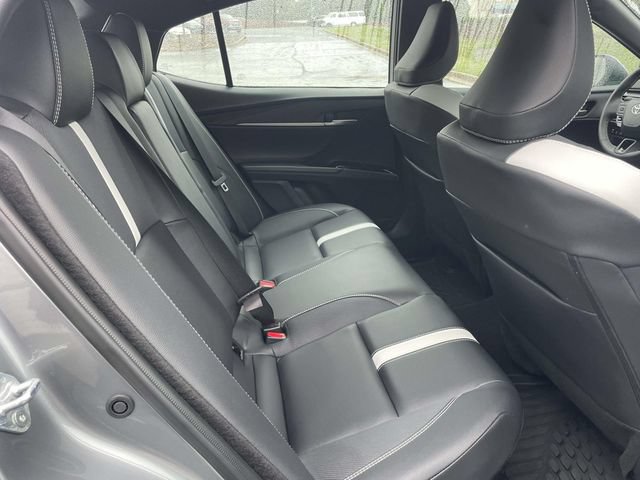 Used 2026 Toyota Camry SE FWD image 30