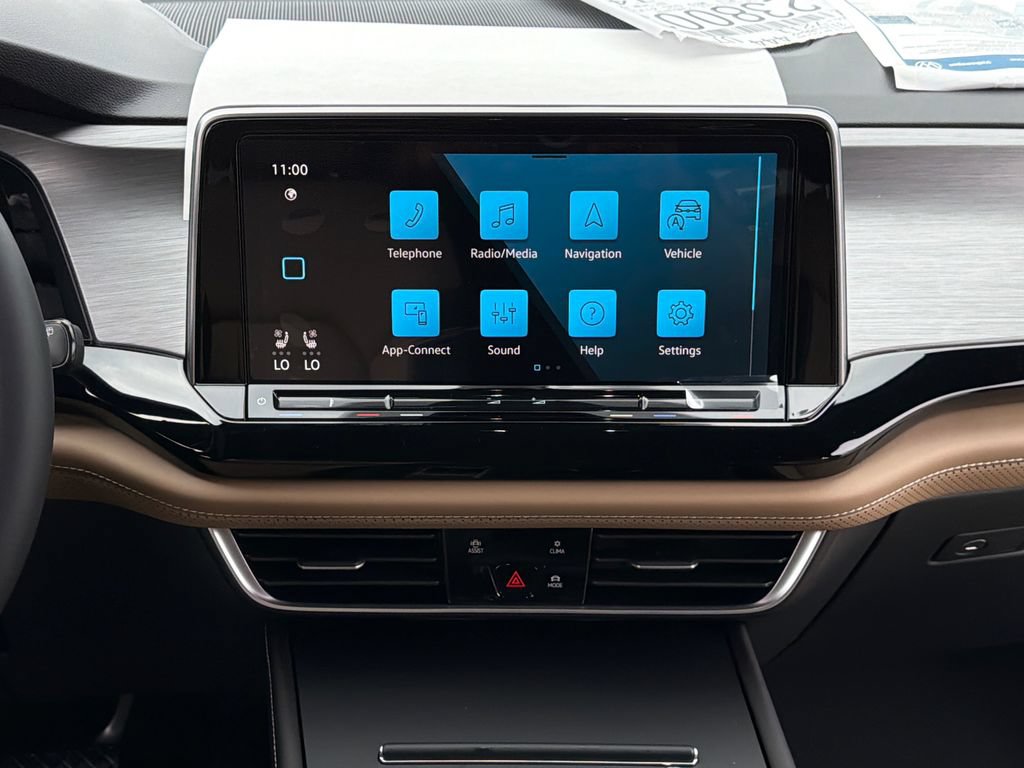 New 2026 Volkswagen Atlas Cross Sport SE AWD/4WD image 10