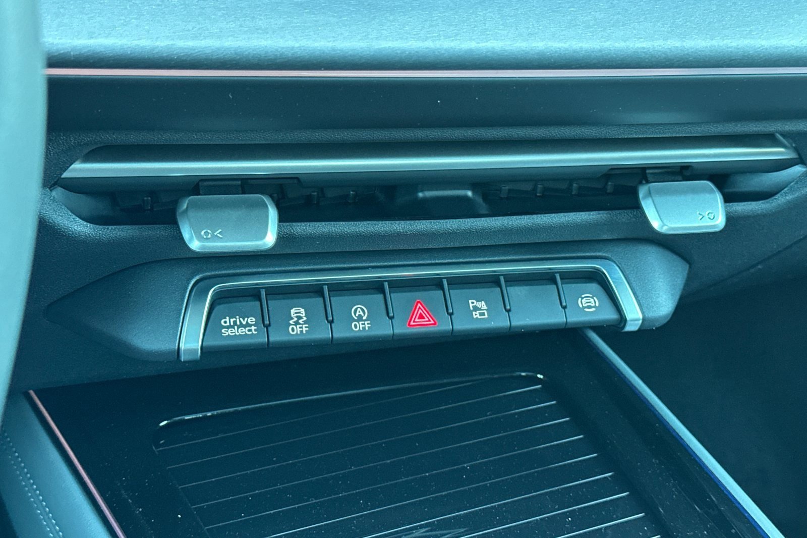 New 2026 Audi Q3 quattro 2.0T image 20