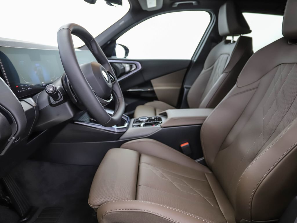 Used 2026 BMW X3 xDrive30 w/ Premium Package image 11