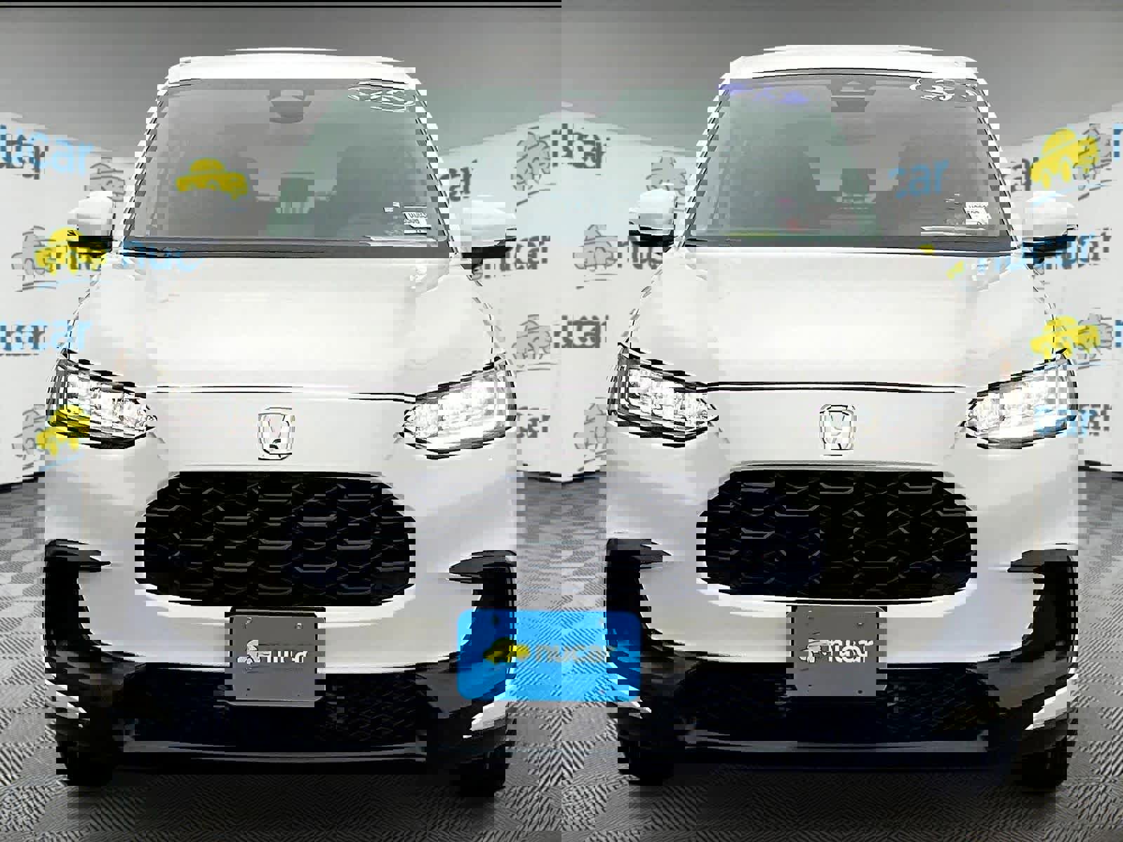 Used 2025 Honda HR-V LX image 2