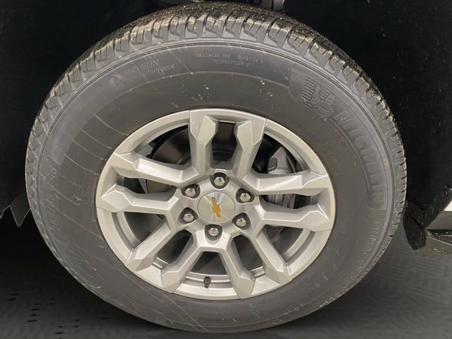 New 2026 Chevrolet Suburban LS w/ Max Trailering Package image 30