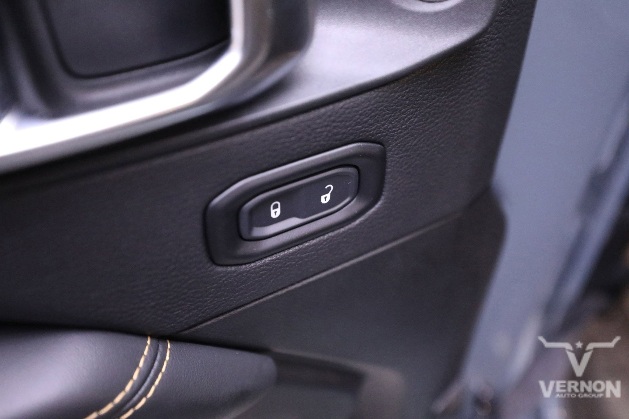 New 2024 Jeep Wrangler Sahara image 27