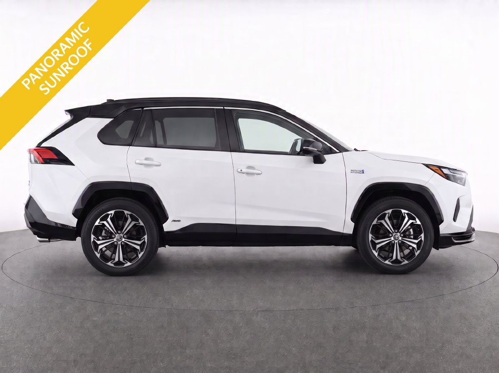 Used 2024 Toyota RAV4 XSE w/ Premium Package AWD/4WD image 8
