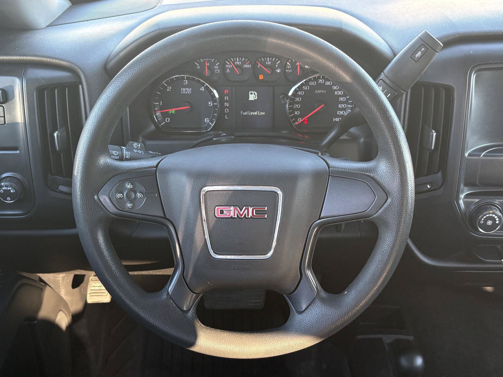 Used 2018 GMC Sierra 1500 4x4 Double Cab w/ Sierra Convenience Package image 10