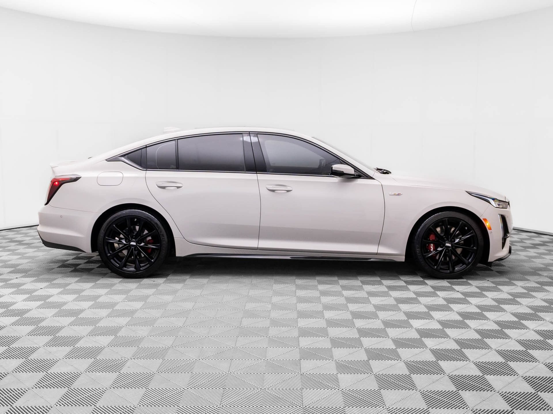 Certified 2023 Cadillac CT5 V w/ Platinum Package RWD image 6