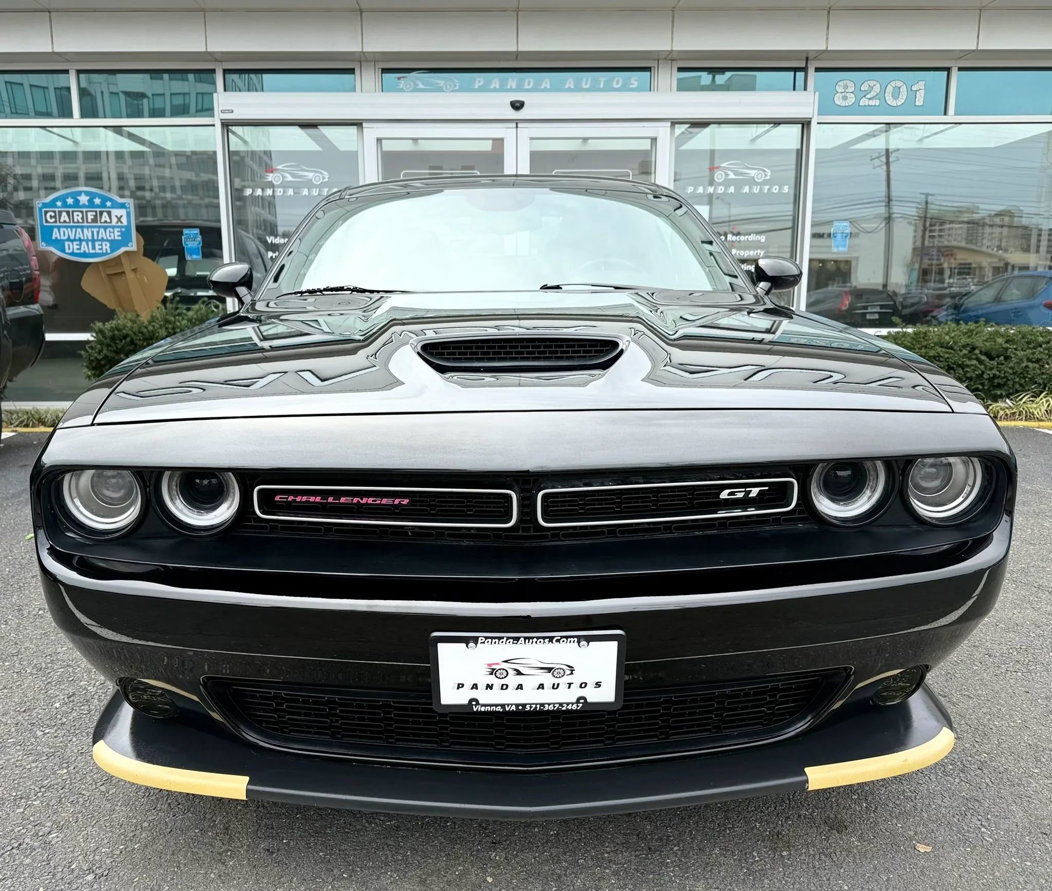 Used 2022 Dodge Challenger GT AWD/4WD image 2