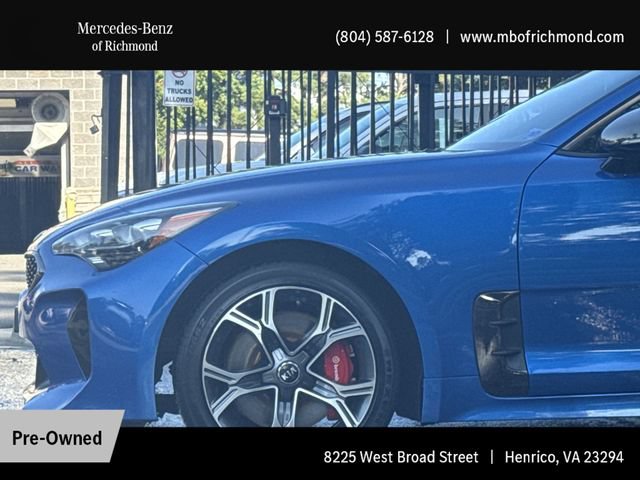 Used 2018 Kia Stinger GT1 AWD/4WD image 11