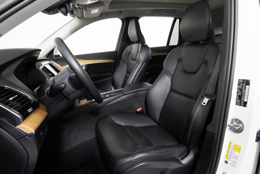 Used 2023 Volvo XC90 B6 Plus w/ Protection Package Premier image 10