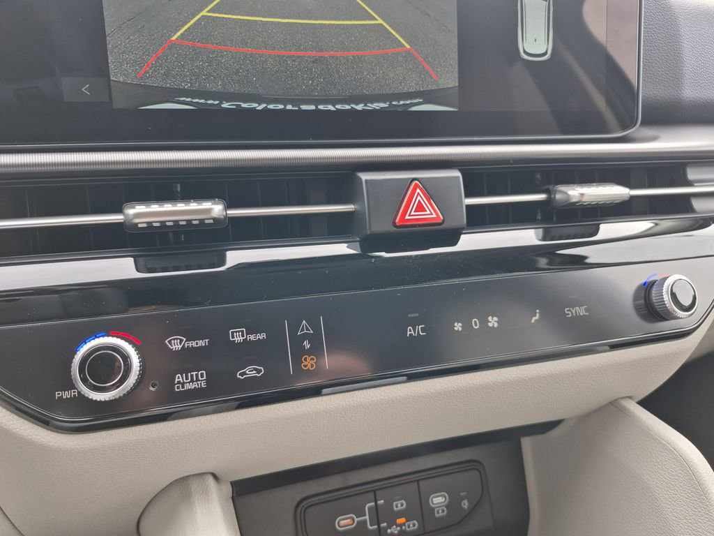 New 2026 Kia Sportage EX image 22