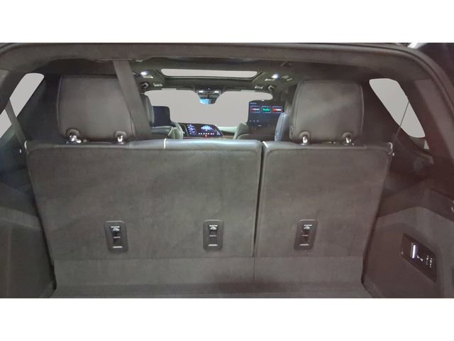 Used 2022 Cadillac Escalade Sport Platinum w/ Heavy-Duty Trailer Package image 22