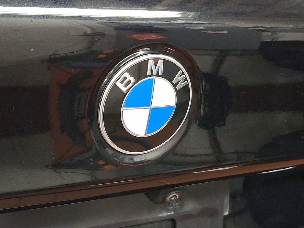 Certified 2023 BMW 530i xDrive w/ Premium Package image 29