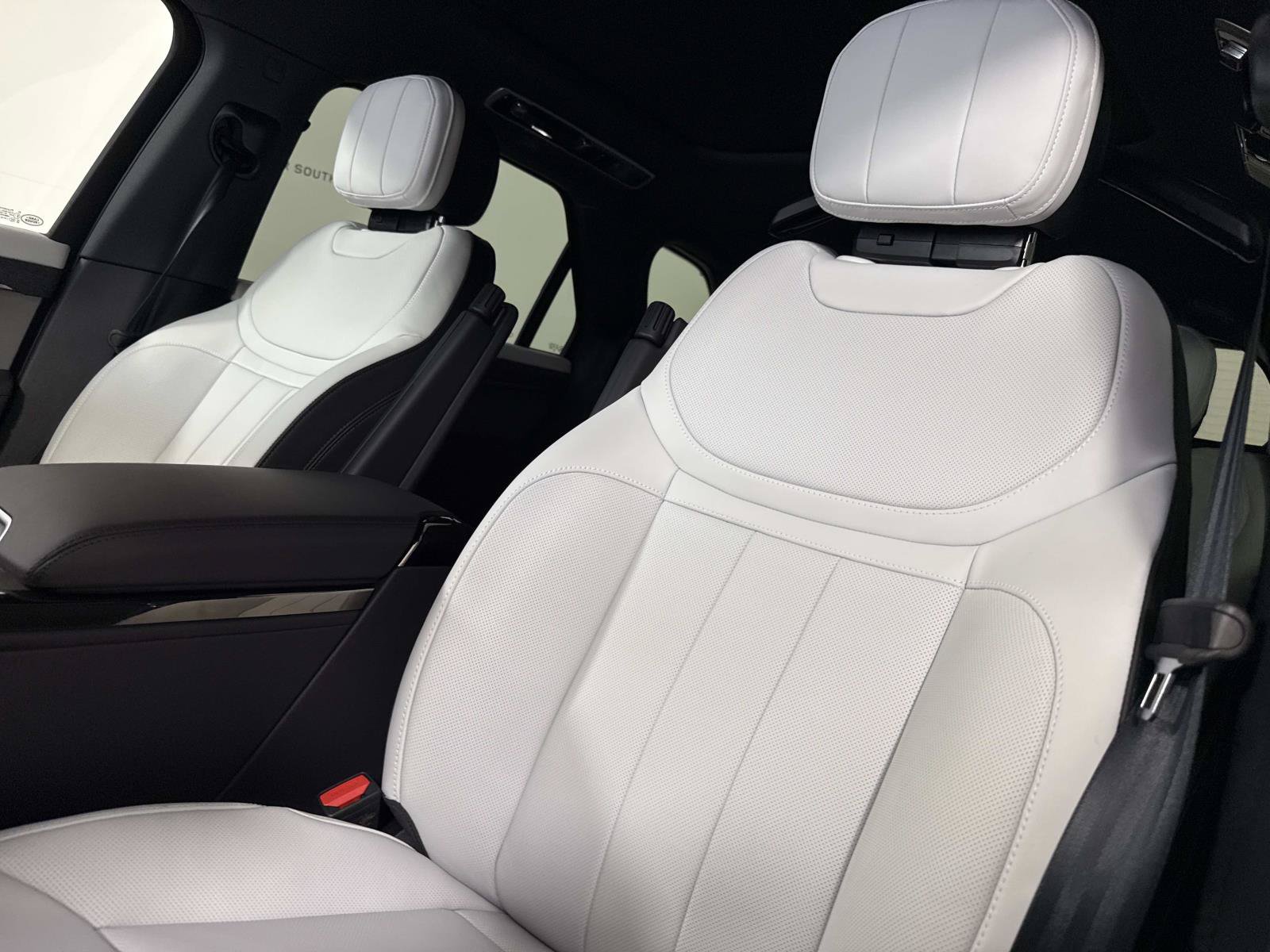New 2026 Land Rover Range Rover Sport Dynamic SE AWD/4WD image 20