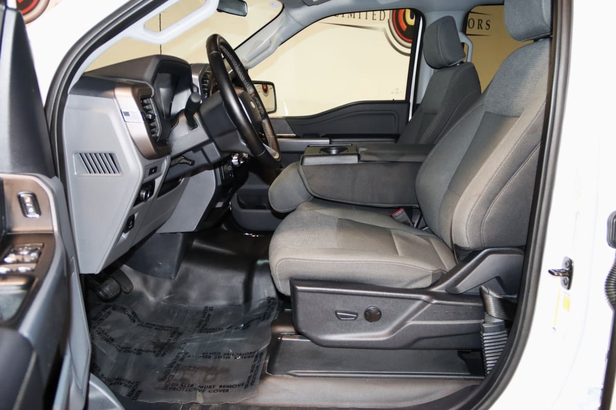 Used 2025 Ford F150 XLT w/ Equipment Group 301A Standard AWD/4WD image 44