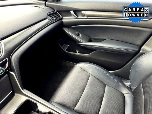 Used 2018 Honda Accord Sport image 30