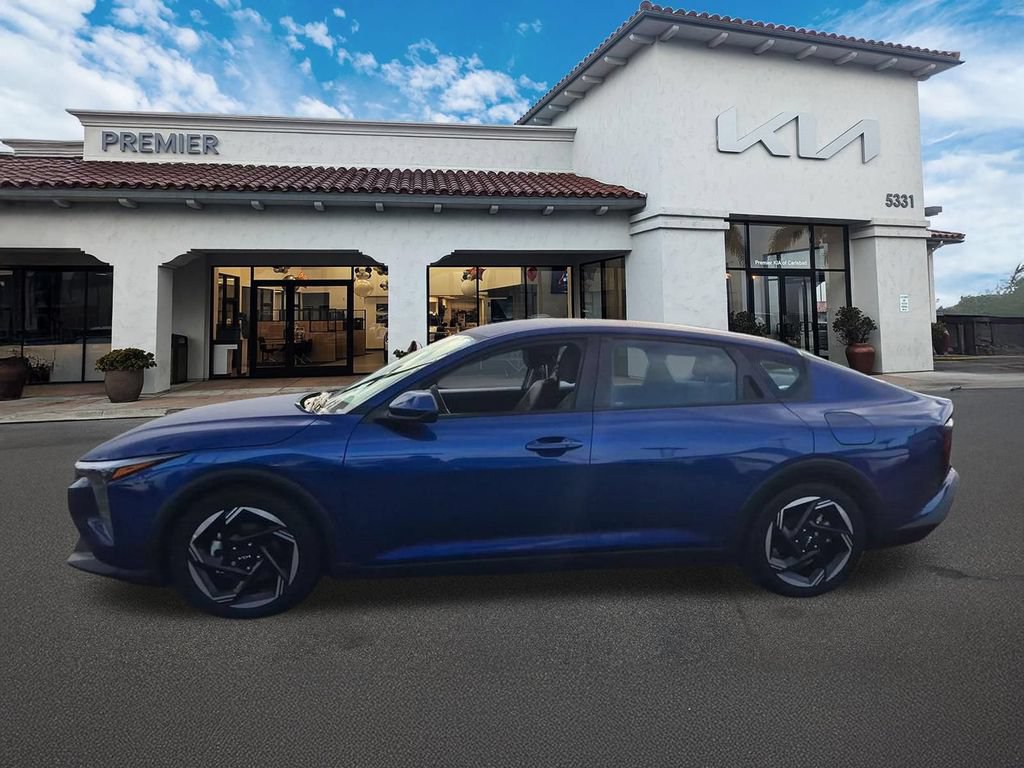 Certified 2025 Kia K4 GT-Line Turbo FWD image 5