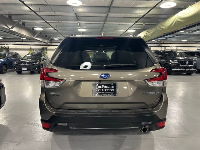 Used 2020 Subaru Forester Limited image 3