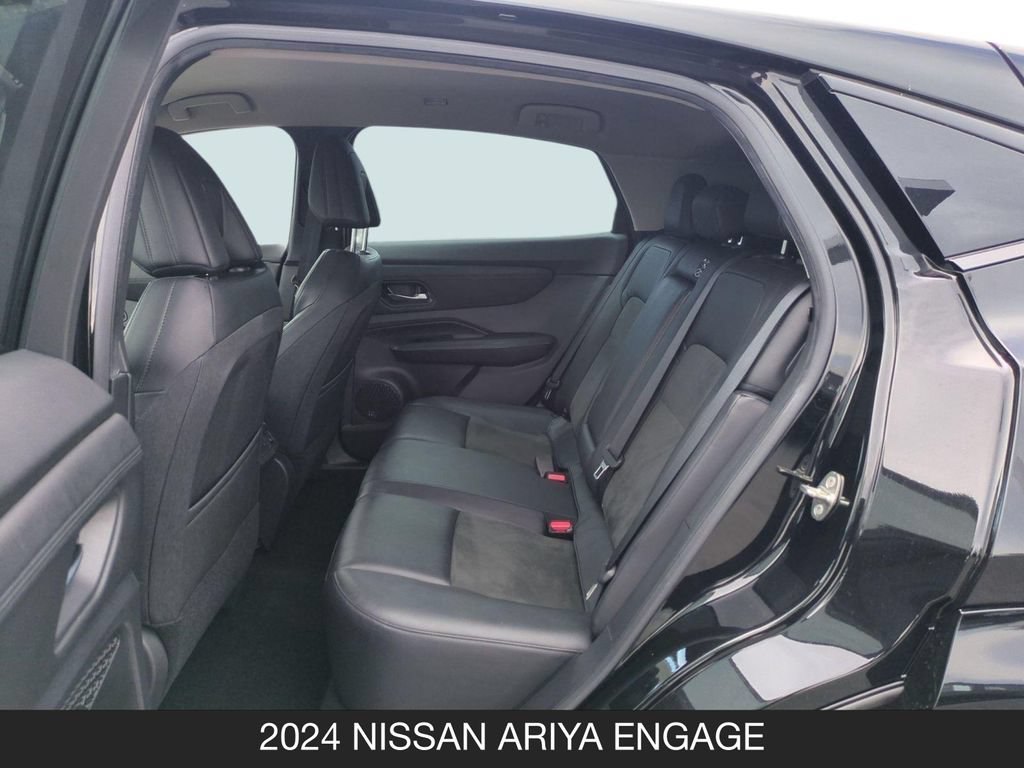 Used 2024 Nissan Ariya AWD image 16