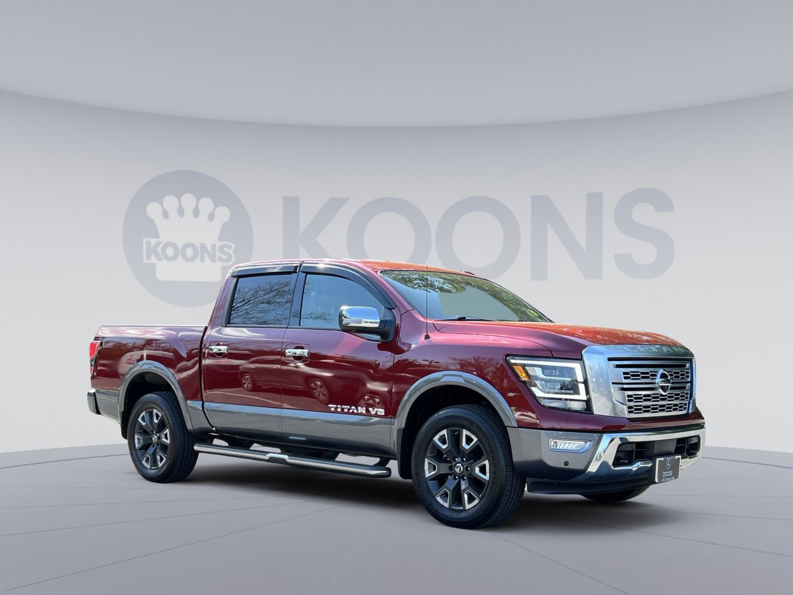 Used 2020 Nissan Titan Platinum Reserve w/ Protection Package 2 AWD/4WD image 8