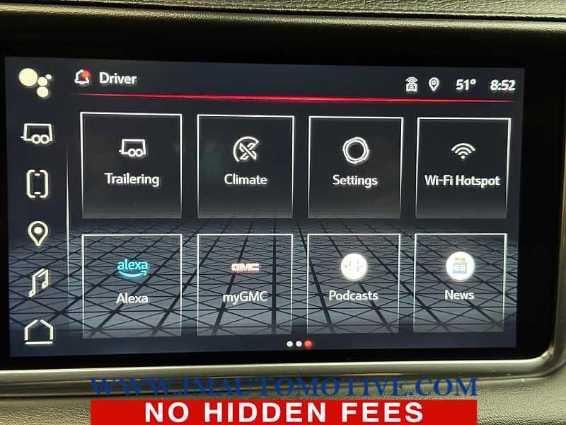 Used 2022 GMC Yukon XL Denali w/ Denali Premium Package image 30