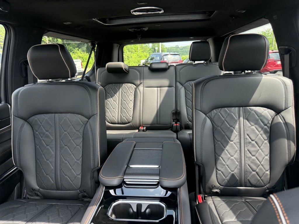 New 2026 Jeep Grand Wagoneer L Summit AWD/4WD image 28