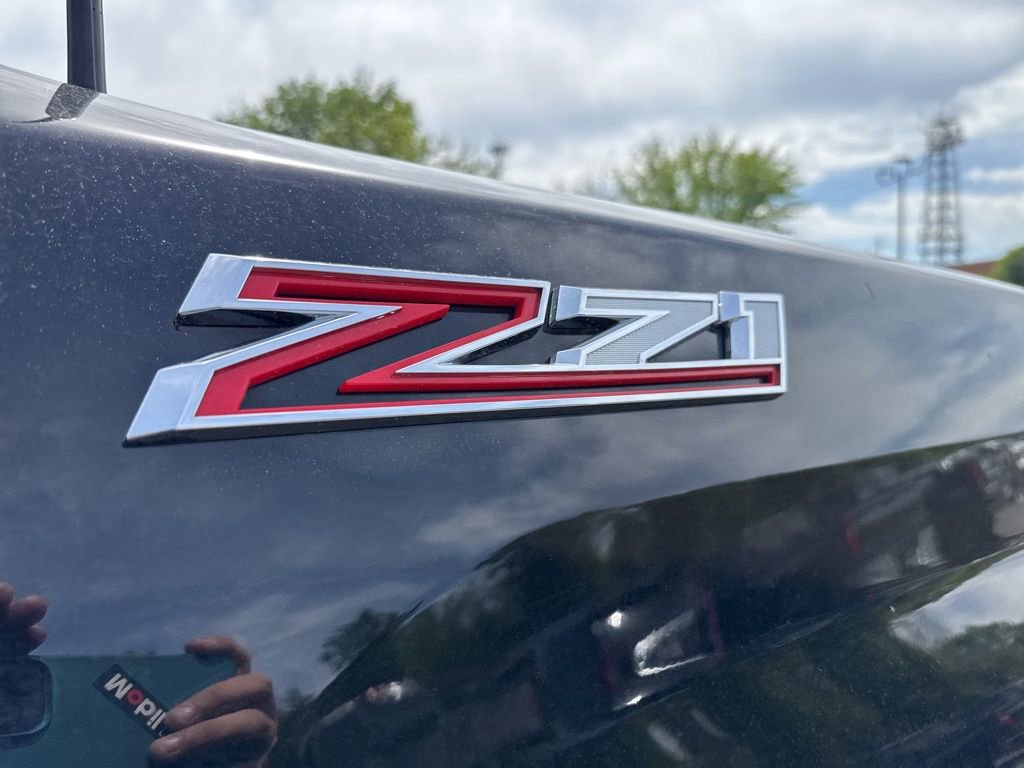 Used 2024 Chevrolet Silverado 3500 LTZ AWD/4WD image 10
